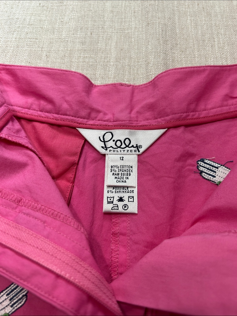 Vintage Lilly Pulitzer Bermuda Shorts Size 12 Pink Golf Glove Embroidered Preppy - Picture 9 of 11
